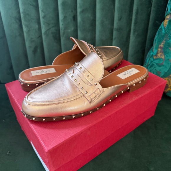 Stunning Valentino Garvani Rose Gold Champagne Studded Rocketed Mules Size 40 - Picture 6 of 8